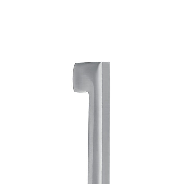 IN.07.002.D - 1 TIRADOR PARA PUERTA MODELO METRIC