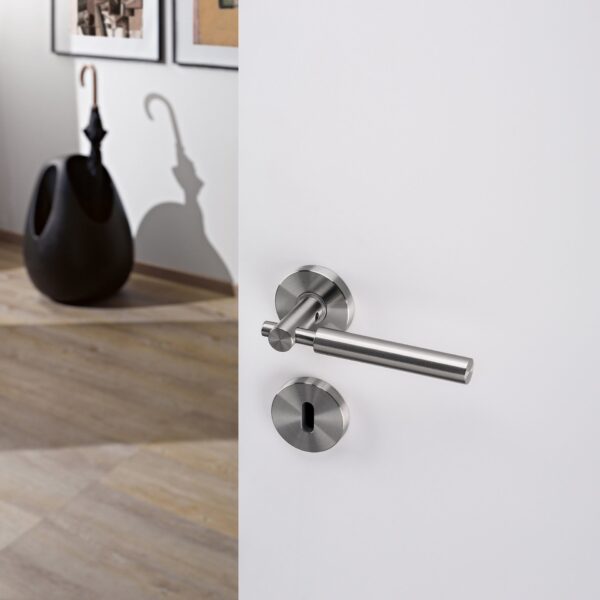 IN.00.013.R08M - 2 MANILLA DE PUERTA TIMELESS SERIES