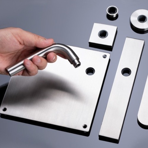 Manillas de puertas y accesorios